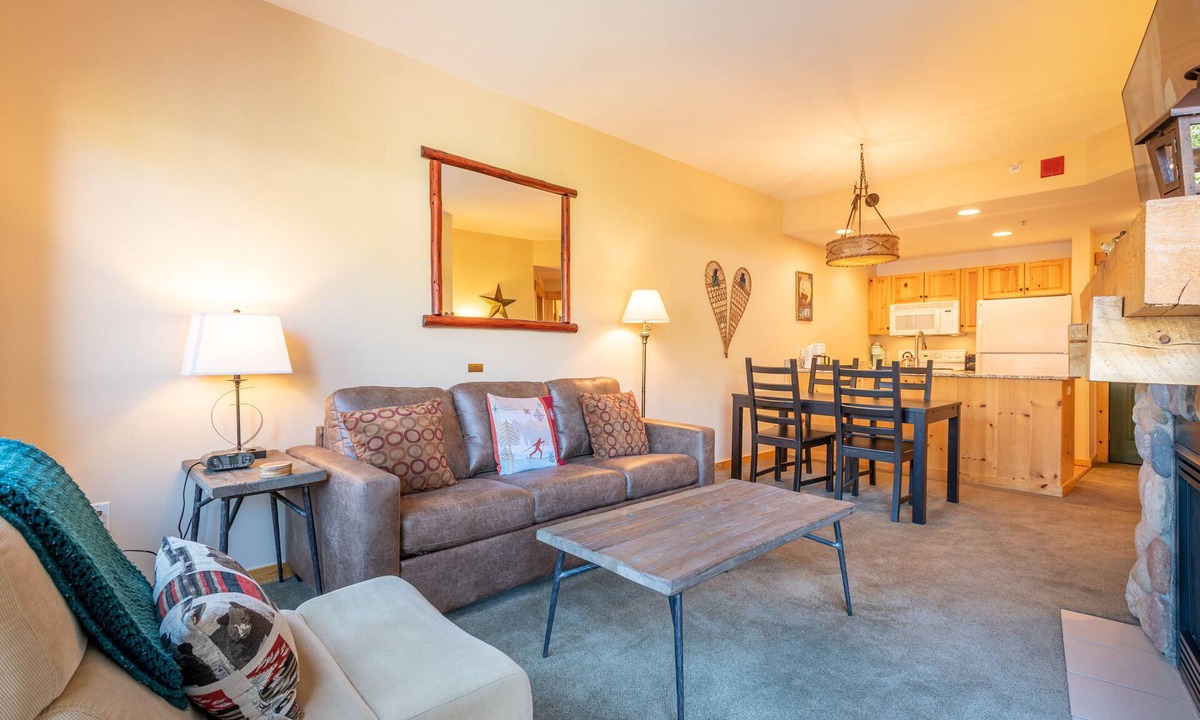 Copper Mountain Village Condo | Center Village One Bedroom, Free Wifi, Free Underground Parking