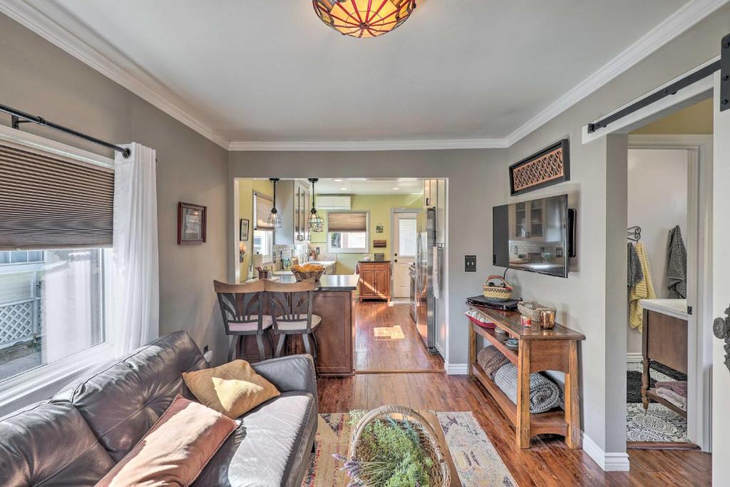 Fullerton House | Charming Craftsman Bungalow with Garden & Hot Tub!