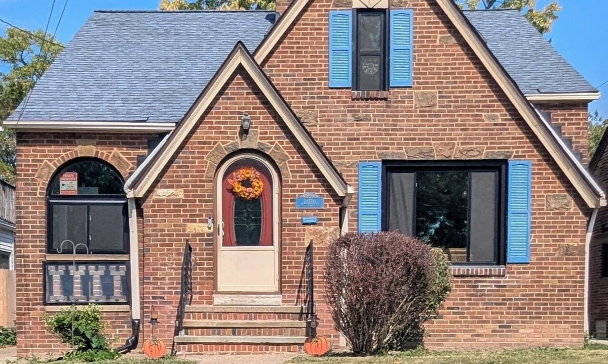 Kamm's Corners House | Charming Tudor home with dedicated office, fitness room, in West Park/Cleveland