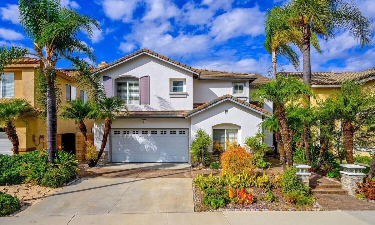 Mission Viejo House | City Views: Built-in BBQ, Firepit, & OC Views