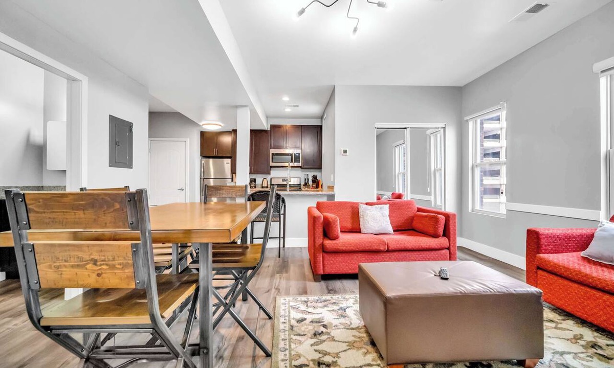 Hough Apartment | Cle Suites 2BR/1BA | 5 min Walk to Cle Clinic #14