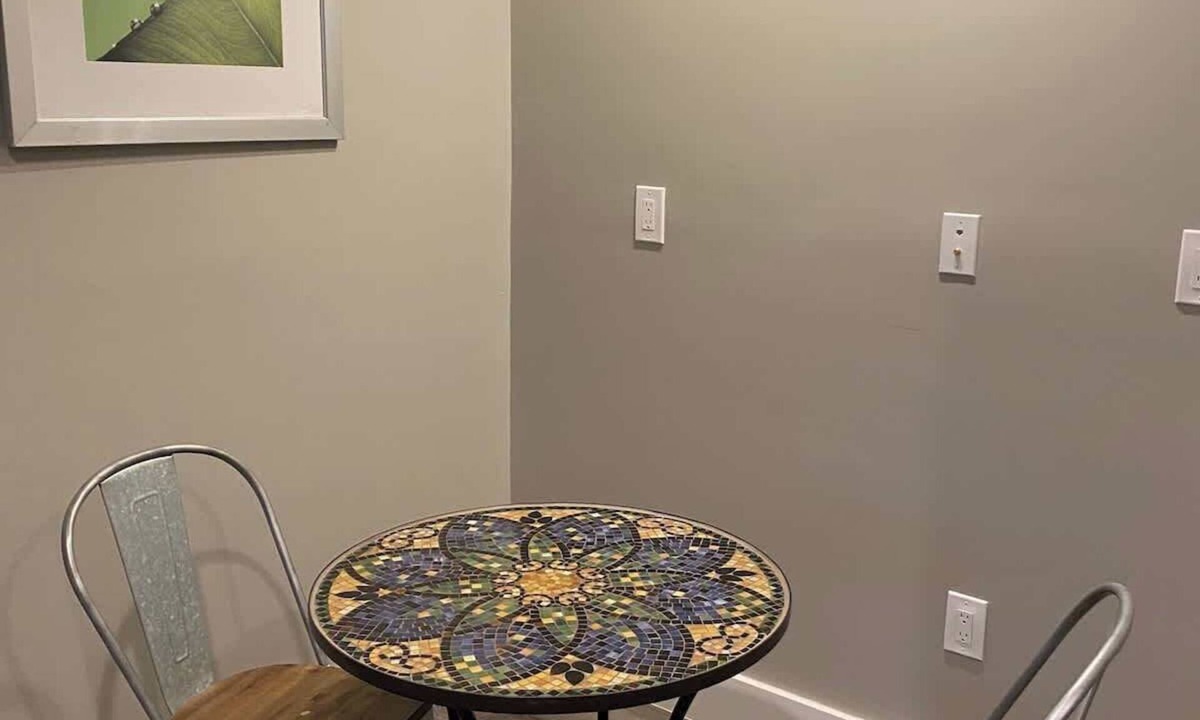 Hough Apartment | Cle Suites 3BR/2BA | 5 min Walk to Cle Clinic #2