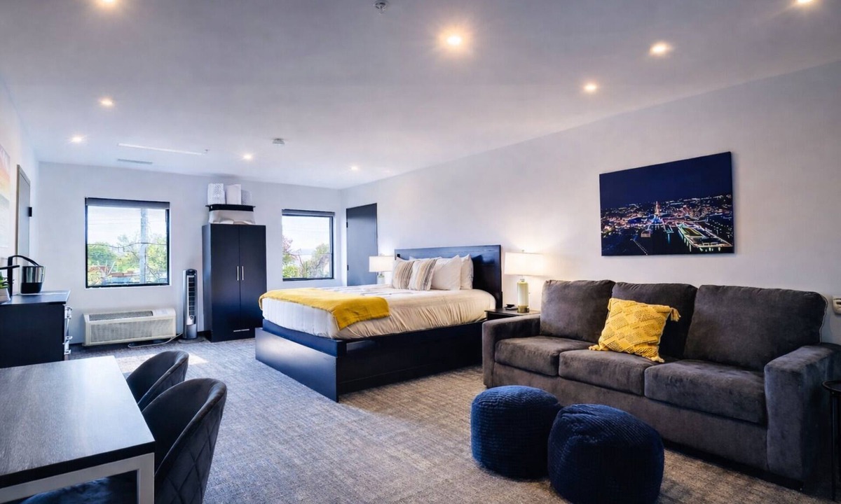 Sandusky Hotel | Close to Cedar Point Sports Force Kalahari