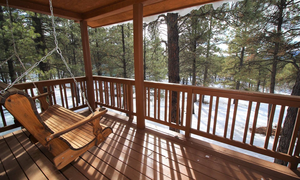 Pagosa Springs Cabin | Close to Town, Secluded Feeling. Hike, Fish, Hot Tub!