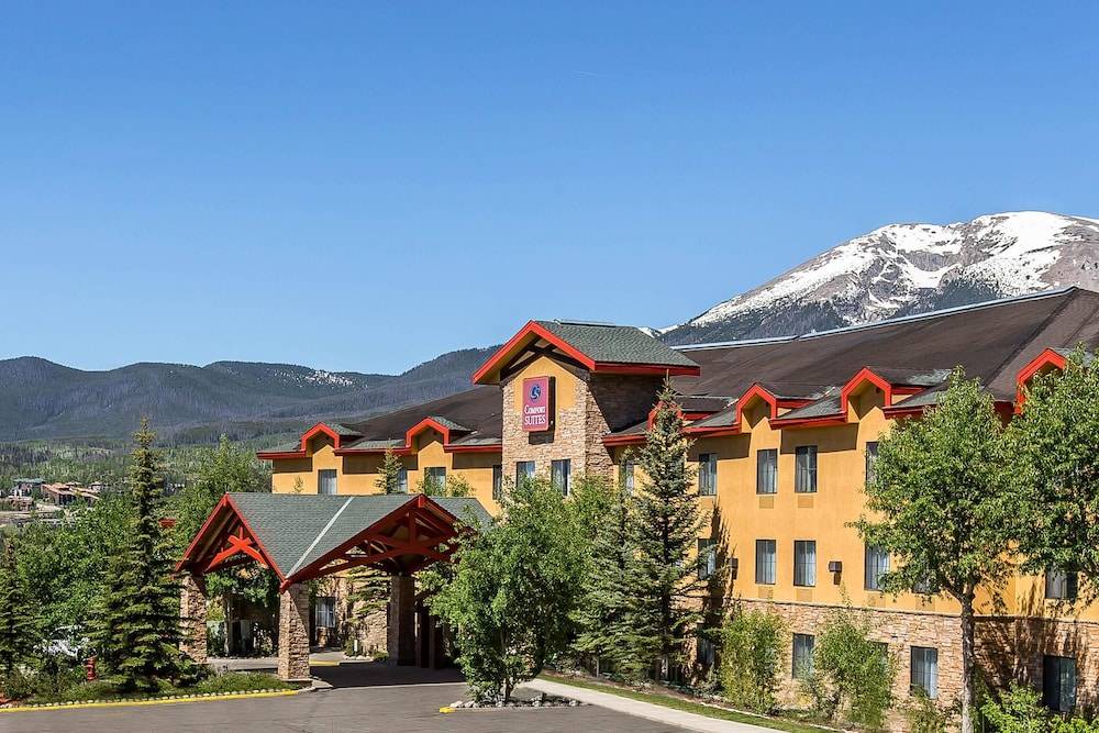 Dillon Hotel | Comfort Suites Summit County