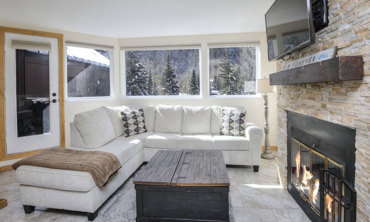 Vail Condo | Convenient 1 Bedroom East Vail Condo by Gorecreek Rentals