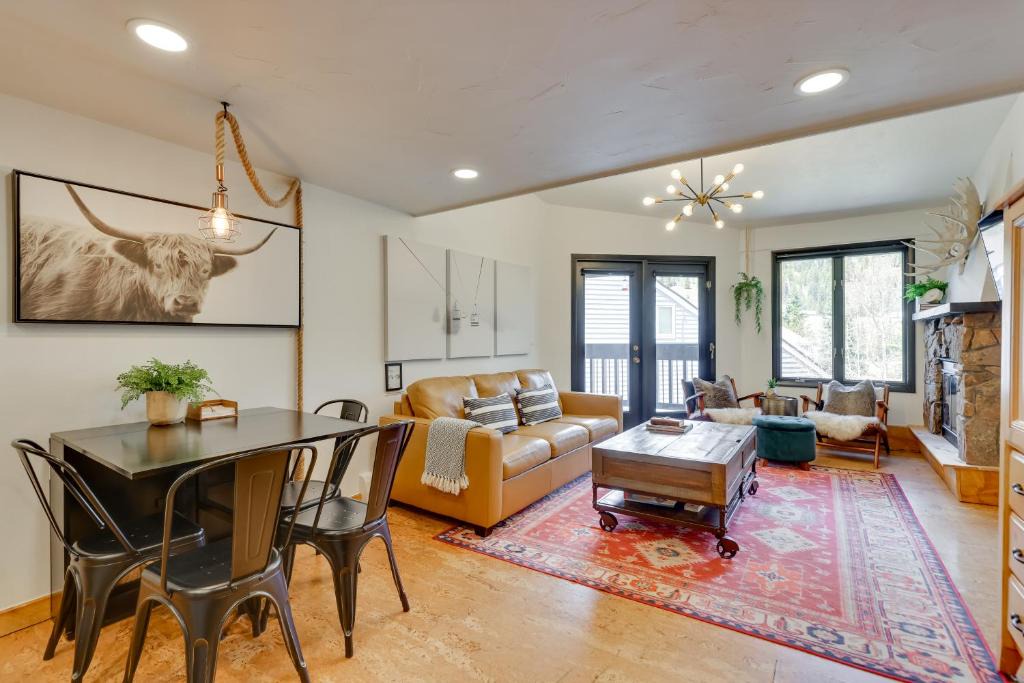 Copper Mountain Village House | Copper Mtn Condo w/Heated Pool: Ski-In/Walk-Out!