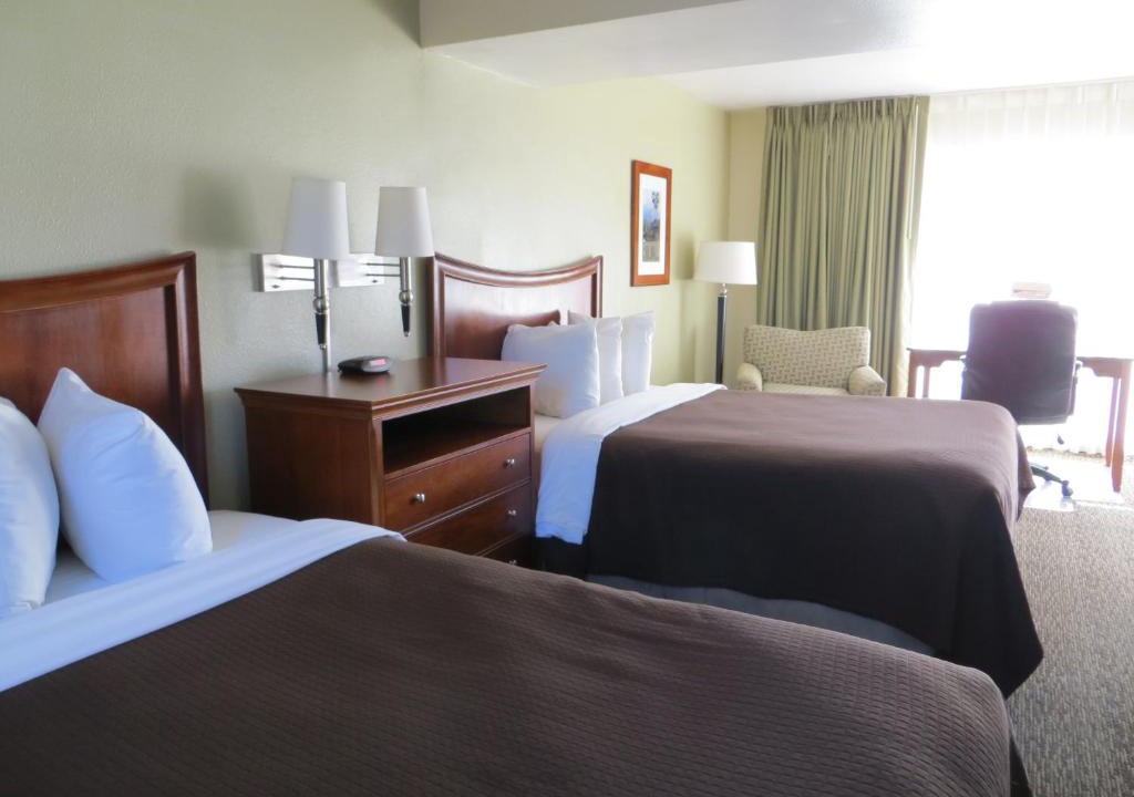 Evergreen Park Hotel | Coronet Motel