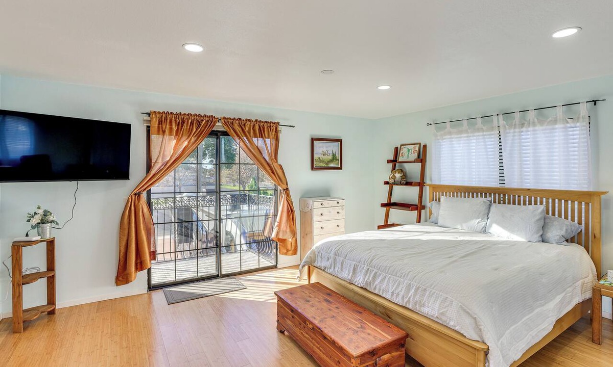 Lompoc Apartment | Couple’s Retreat in Lompoc! Studio w/Lush Garden