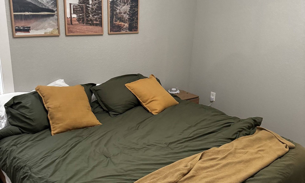 Cole House | Cozy 2-bedroom house in trendy RiNo Denver