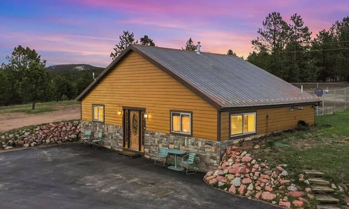 Woodland Park Cabin | Cozy and Serene Getaway in Scenic Woodland Park