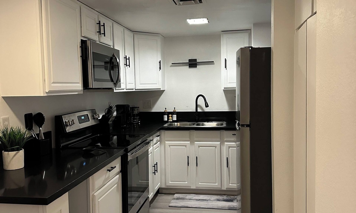 Lake Havasu City Apartment | Cozy Apt Close to the Lake