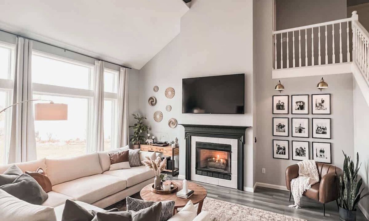 Saint Marys  Allen County House | Cozy Boho