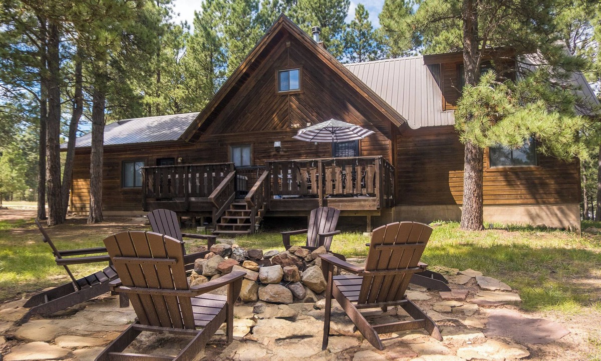 Angel Fire Cabin | Cozy Cabin w/Hot Tub, 2 King Suites, Firepit, Grill, Decks, Near Golf & Biking
