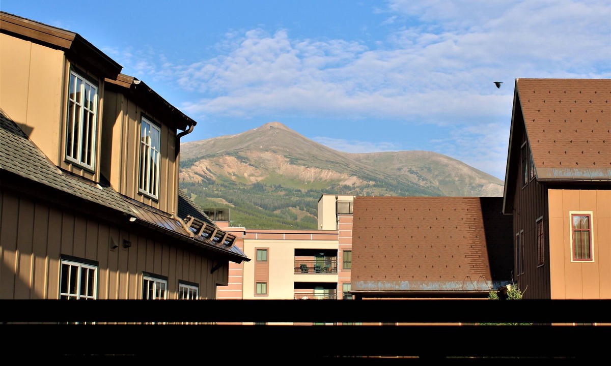 Peak 9 Condo | Cozy Condo in family friendly Main Street Station - Downtown Breckenridge