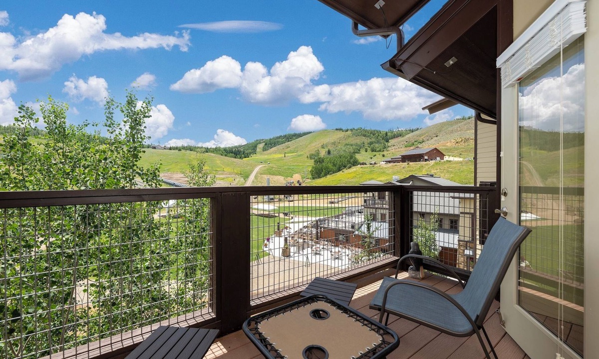 Silvercreek Condo | Cozy Condo: Ski In/Out with Slopeside Views at Base Camp One