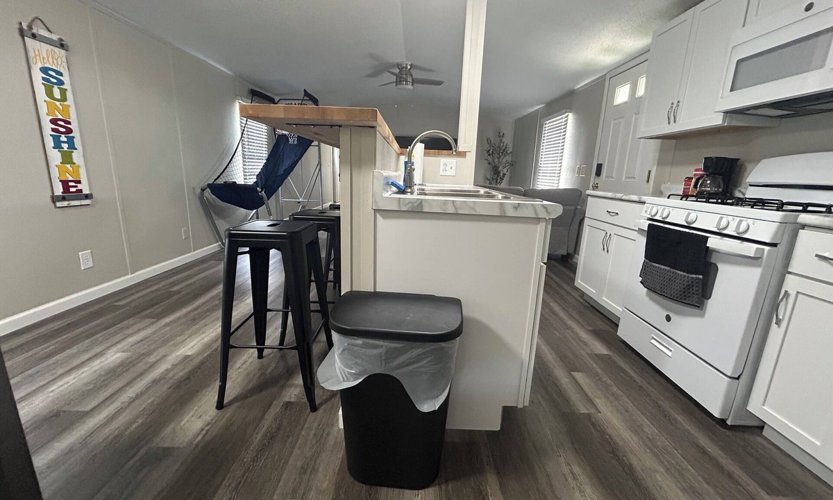 Norwalk House | Cozy home in charming Norwalk with AC, WiFi. Cedar Point/Summit Race/Sports Par