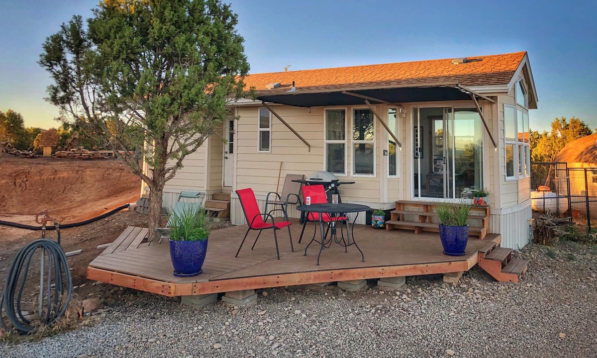 Cortez House | Cozy House on 35 Acres with Mesa Verde and Mountain Views.