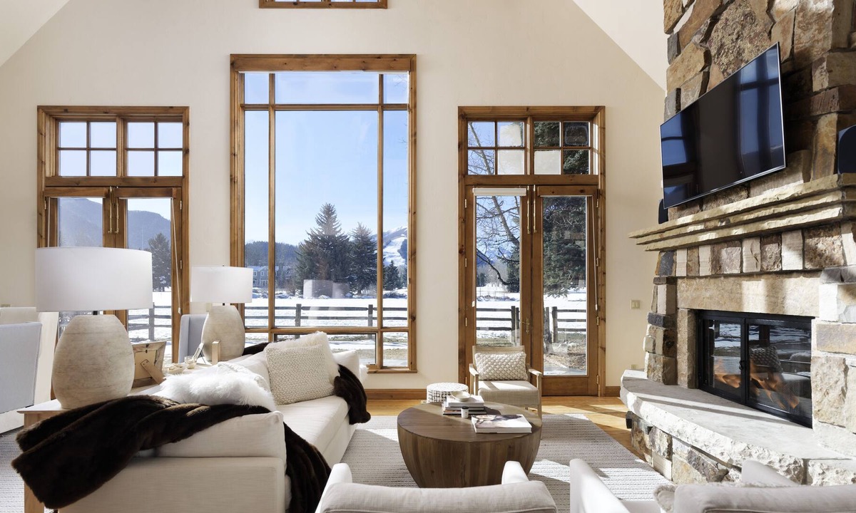 Aspen House | Cozy Mountain Contemporary Aspen Getaway!