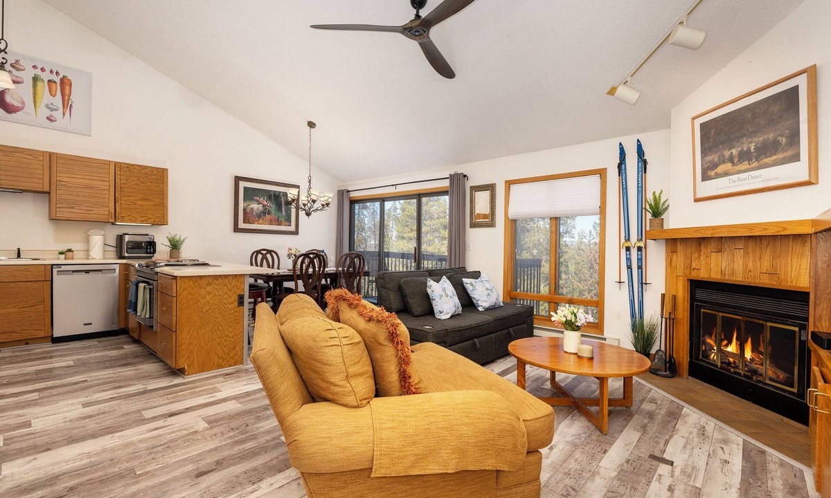 Fraser Condo | Cozy Mountain Getaway - Minutes to Winter Park