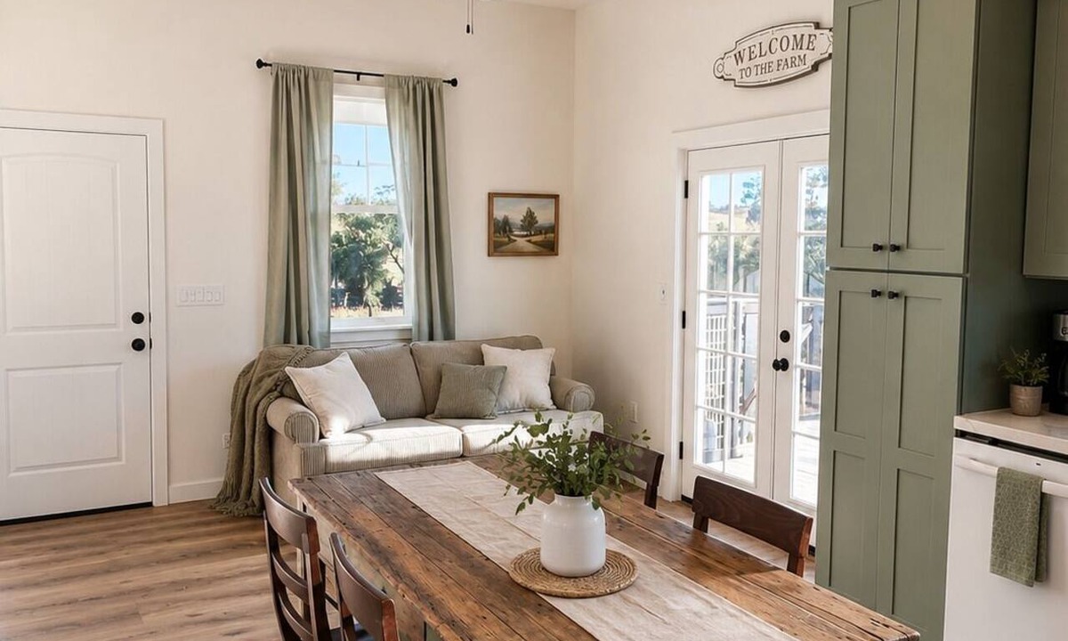 Templeton Apartment | Cozy Wine Country Farm Retreat