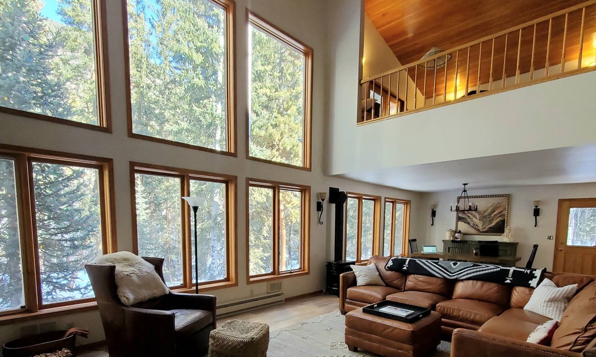 Twin Lakes Cabin | Creekside Cabin on Independence Pass between Twin Lakes and Aspen, Cozy + Nature