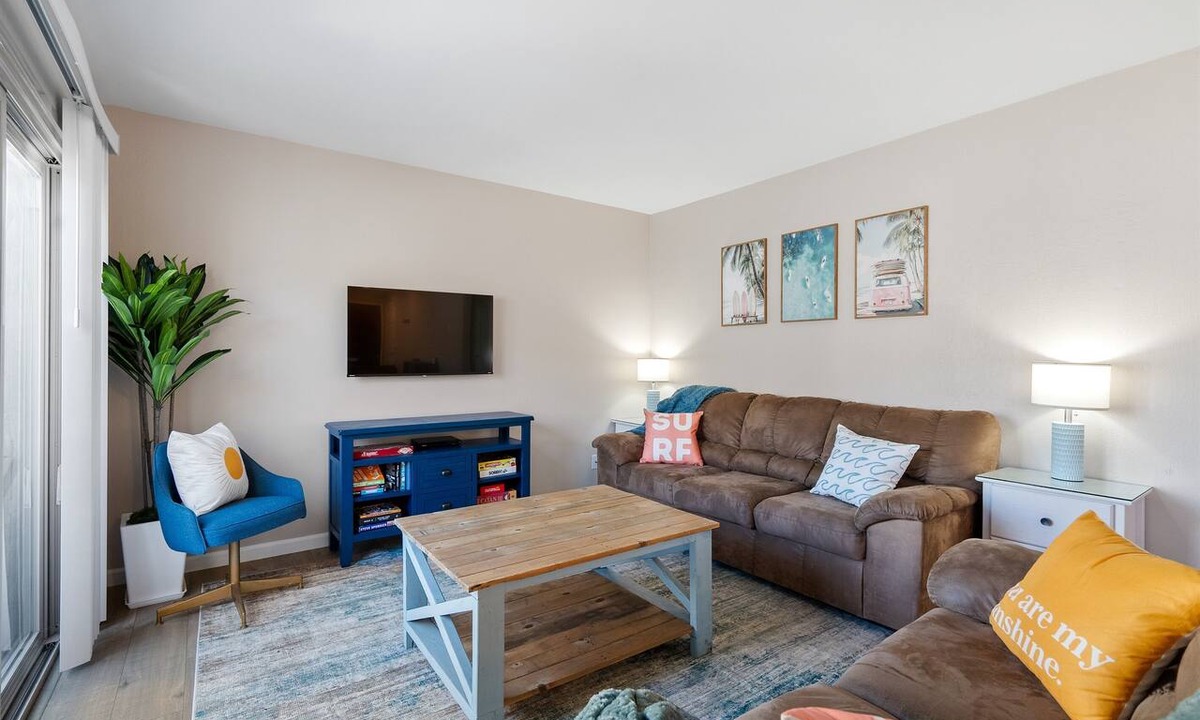 Downtown Condo | Cute 2BR One block from beach!