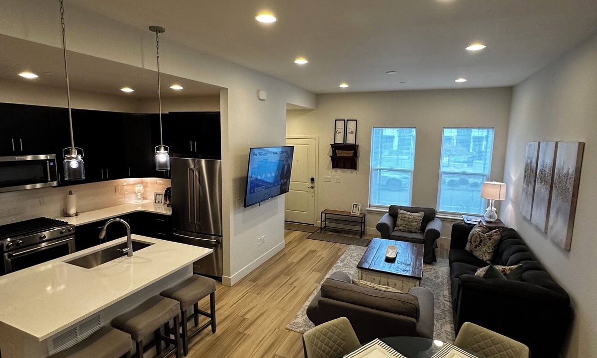 Superior House | Cute, Cozy, Convenient - 3-Bedroom Townhome, 10 min from CU Boulder