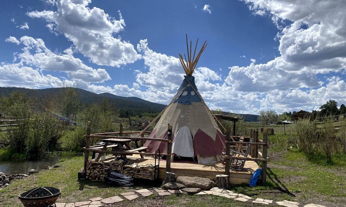Petaca RV Rental | Cute Tipi in Tres Piedras for New Mexico Glamping Escapes