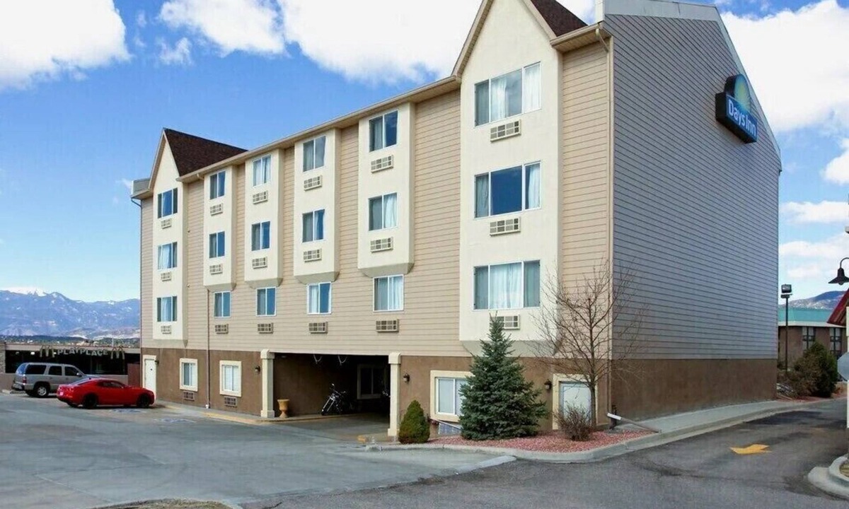 Briargate Hotel | Days Inn by Wyndham Colorado Springs Air Force Academy
