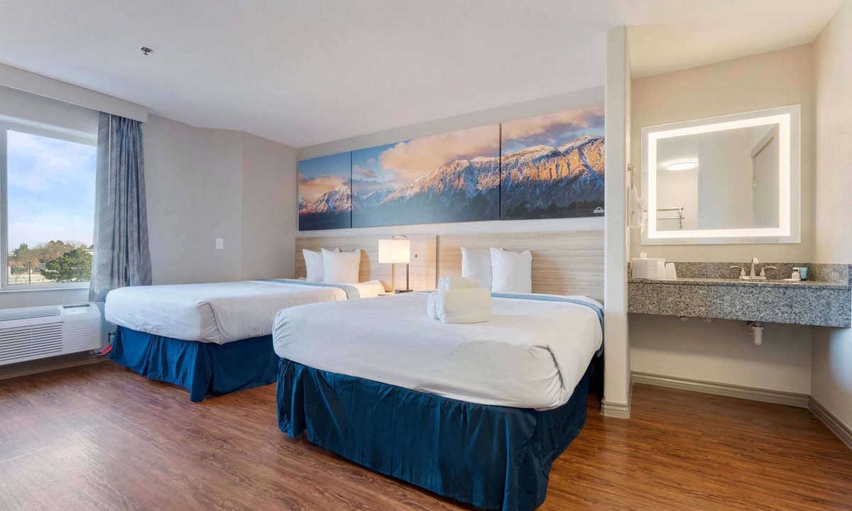 Thornton Hotel | Days Inn by Wyndham Thornton