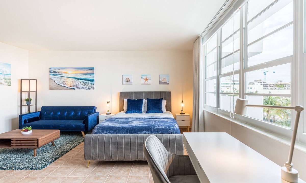 City Center Apartment | DECOPLAGE # 431 - gorgeous studio