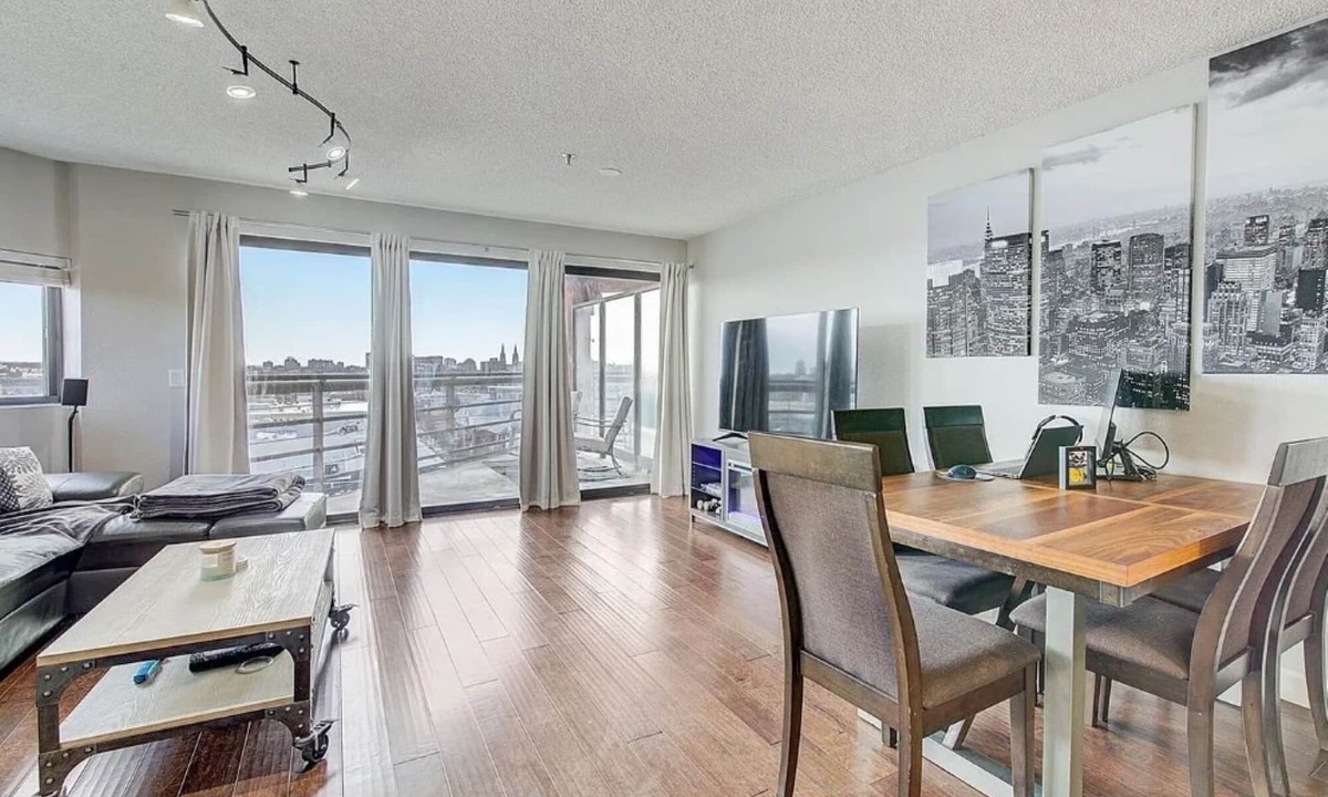 Five Points Condo | Downtown Denver Condo Perfect for Work and Play