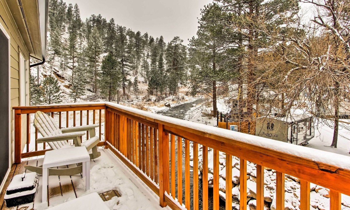 Drake House | Drake Home on Big Thompson River - 3 Mi. to Estes!