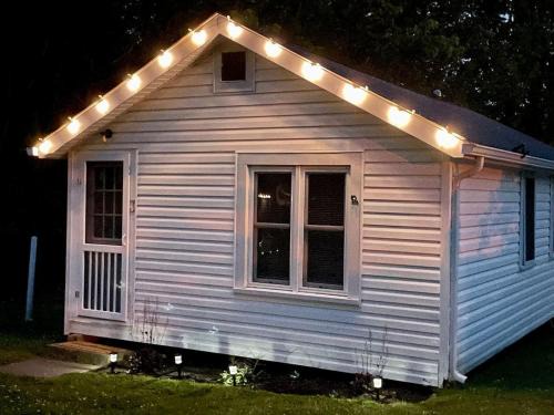 Geneva-on-the-Lake House | Drop Anchor Cottages and Lake House