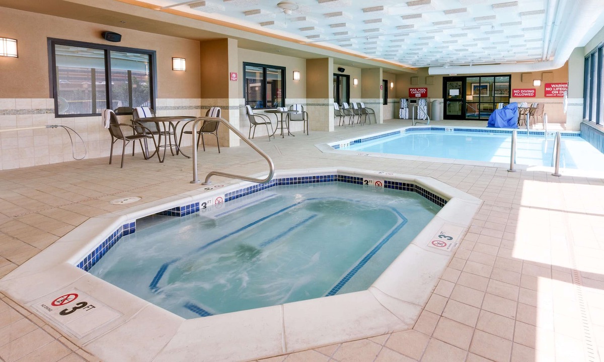Englewood Hotel | Drury Inn & Suites Denver Tech Center