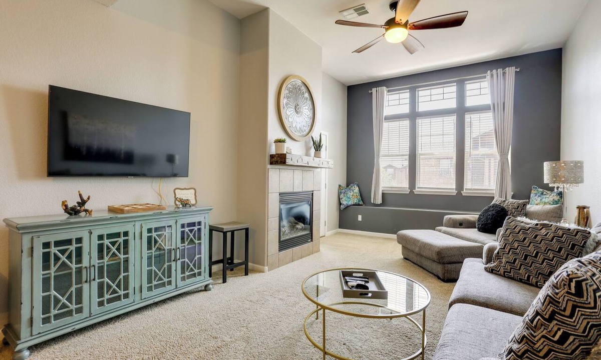 Cottonwood Condo | Easy E470 & 125 Access! Quiet Englewood Condo