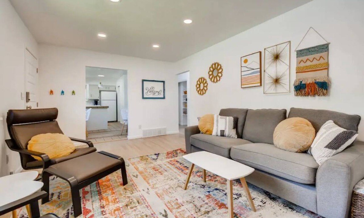 Barths House | Easy to Denver-Marvelous Mid-Century Mod Charmer!