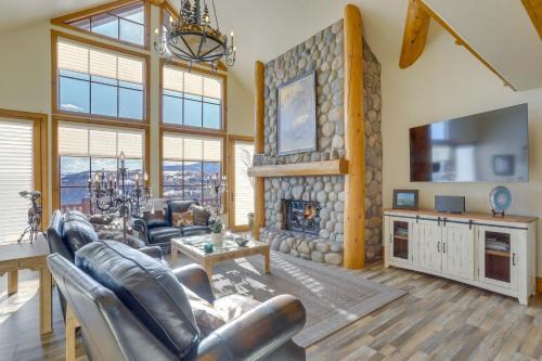 Cordillera House | Edwards Home in Cordillera: Hot Tub, Mountain View