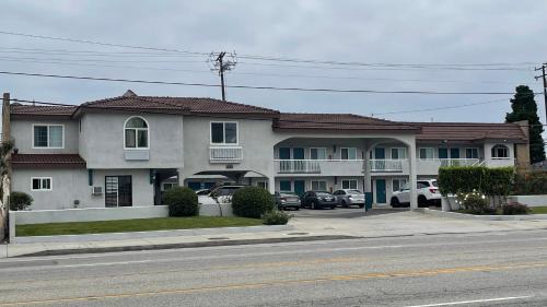 Del Aire Hotel | El Segundo Inn