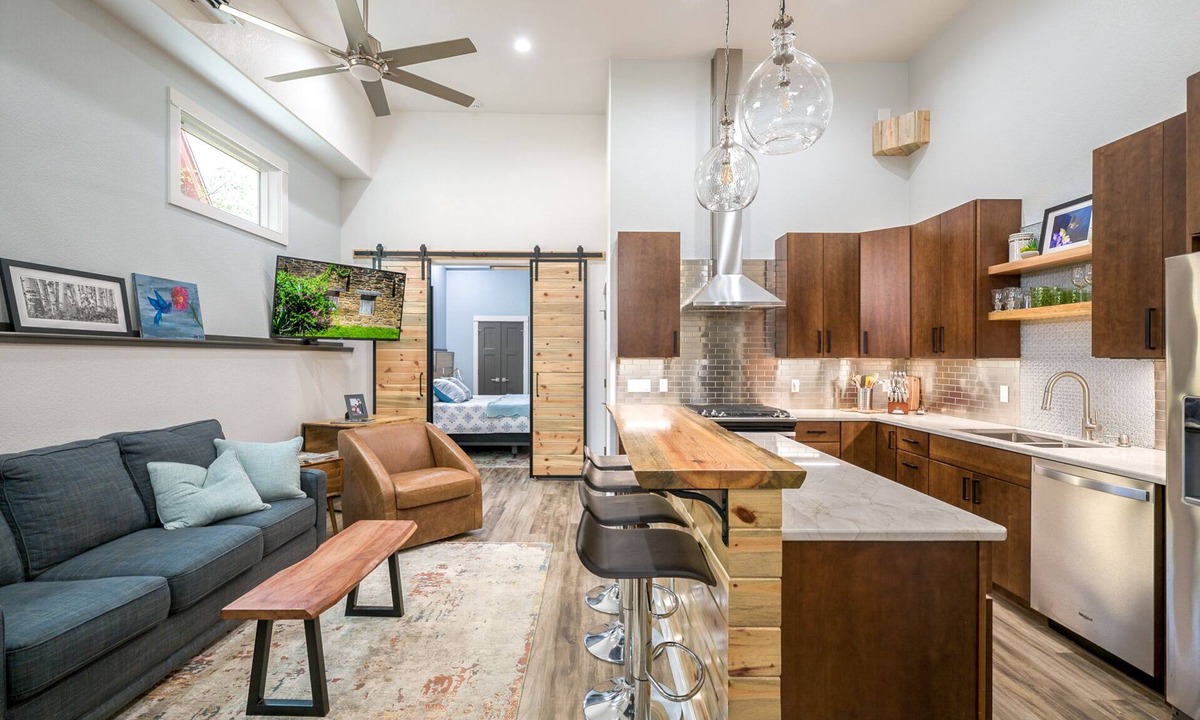 Pagosa Springs Condo | Enjoy Downtown Pagosa Springs! 1 Bdrm Deluxe!