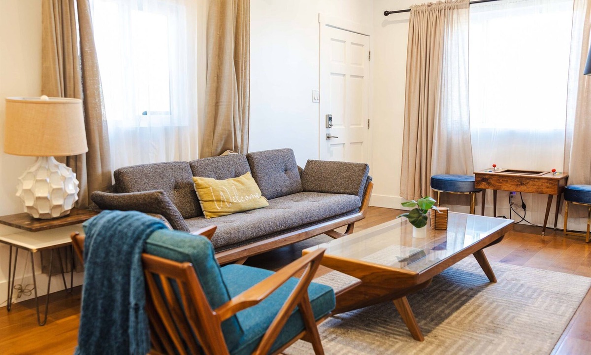 Downtown Los Angeles House | Entire Echo Park Gem, Walk to Dodgers | DTLA