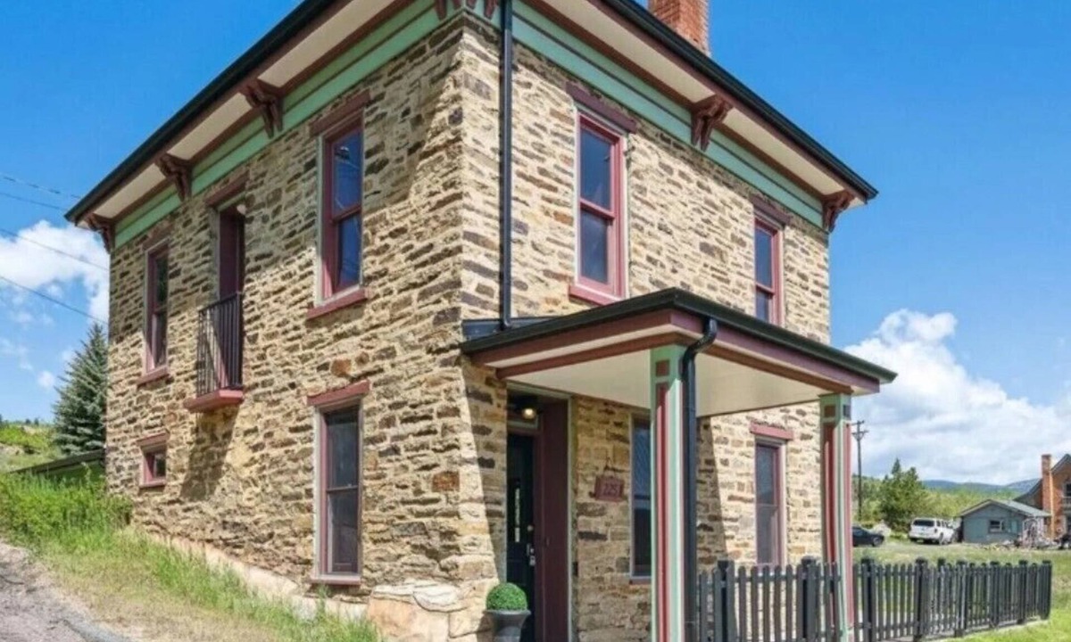 Central City House | Escape to the Historic Mining Manor in the Colorado Rockies