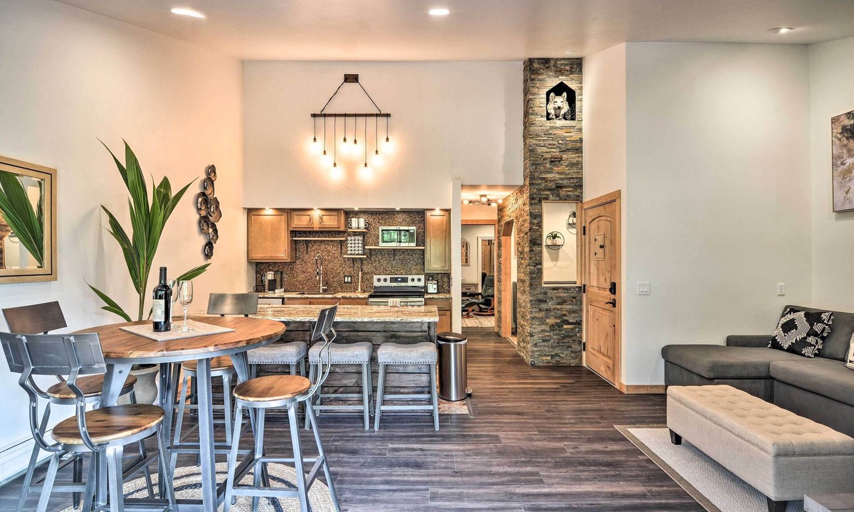 Estes Park Apartment | Estes Park Condo ~ 1 Mi to Rmnp!