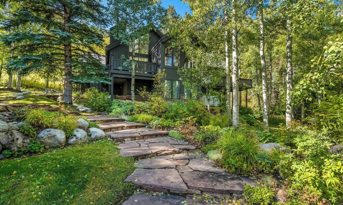 Vail House | Evergreen Escape - Home for 10