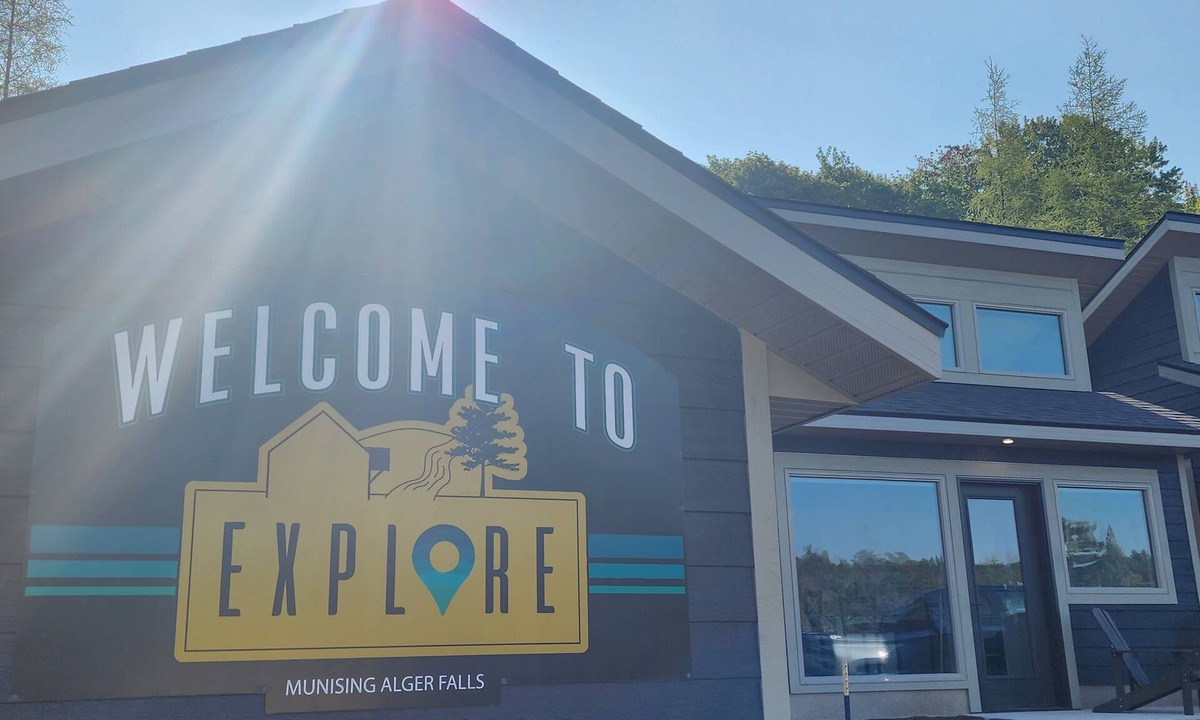 Munising Ski Chalet | EXPLORE Munising Studio Suite 107