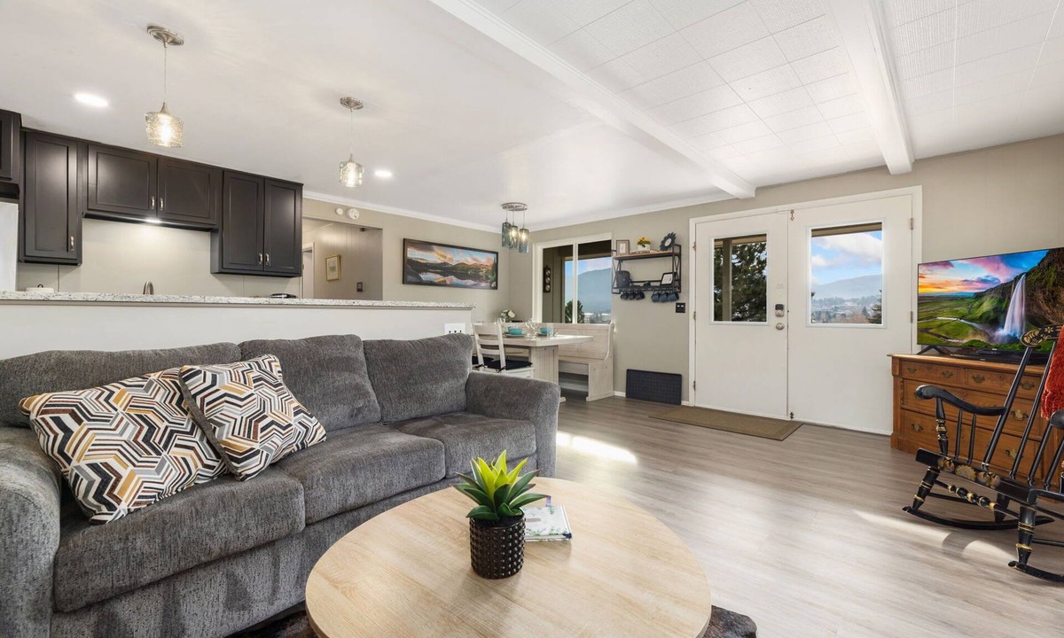 Estes Park House | Fairways & 14ers - Your Estes Park Escape Awaits