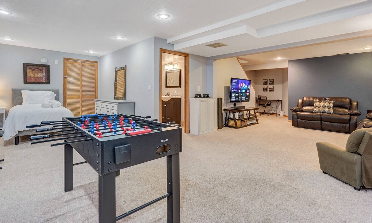 Briargate House | Family Friendly Home in Briargate with Fenced Yard
