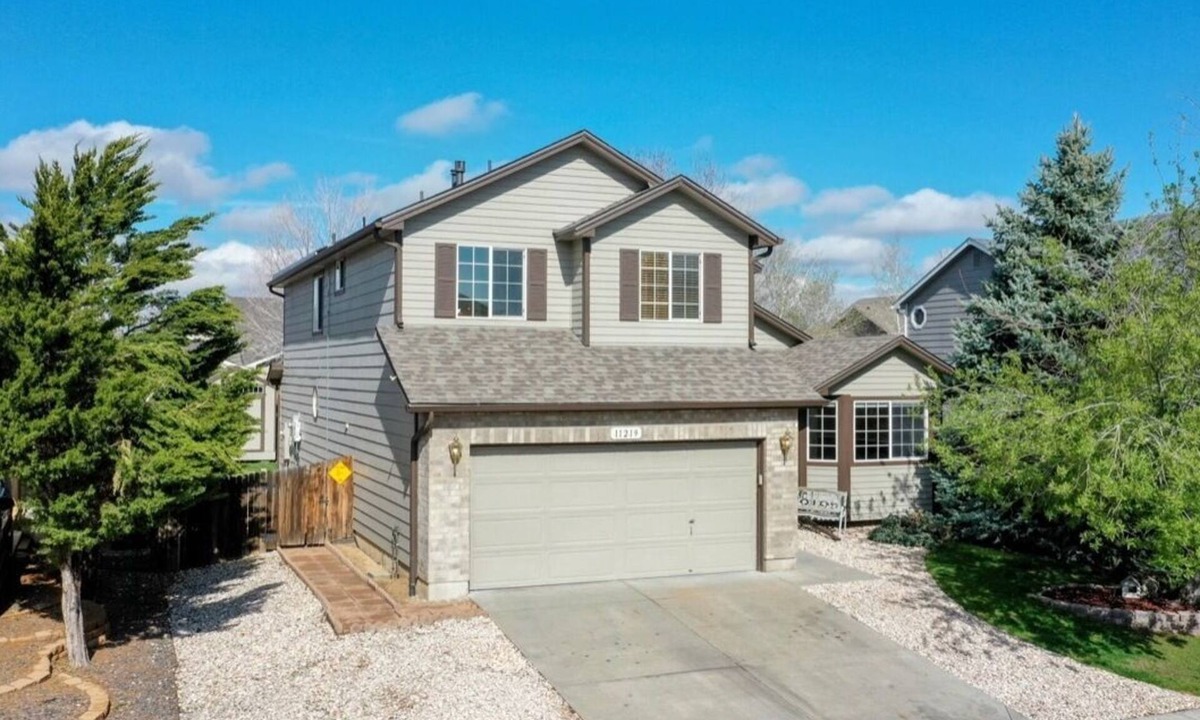 Henderson House | Family friendly home in quiet neighborhood.