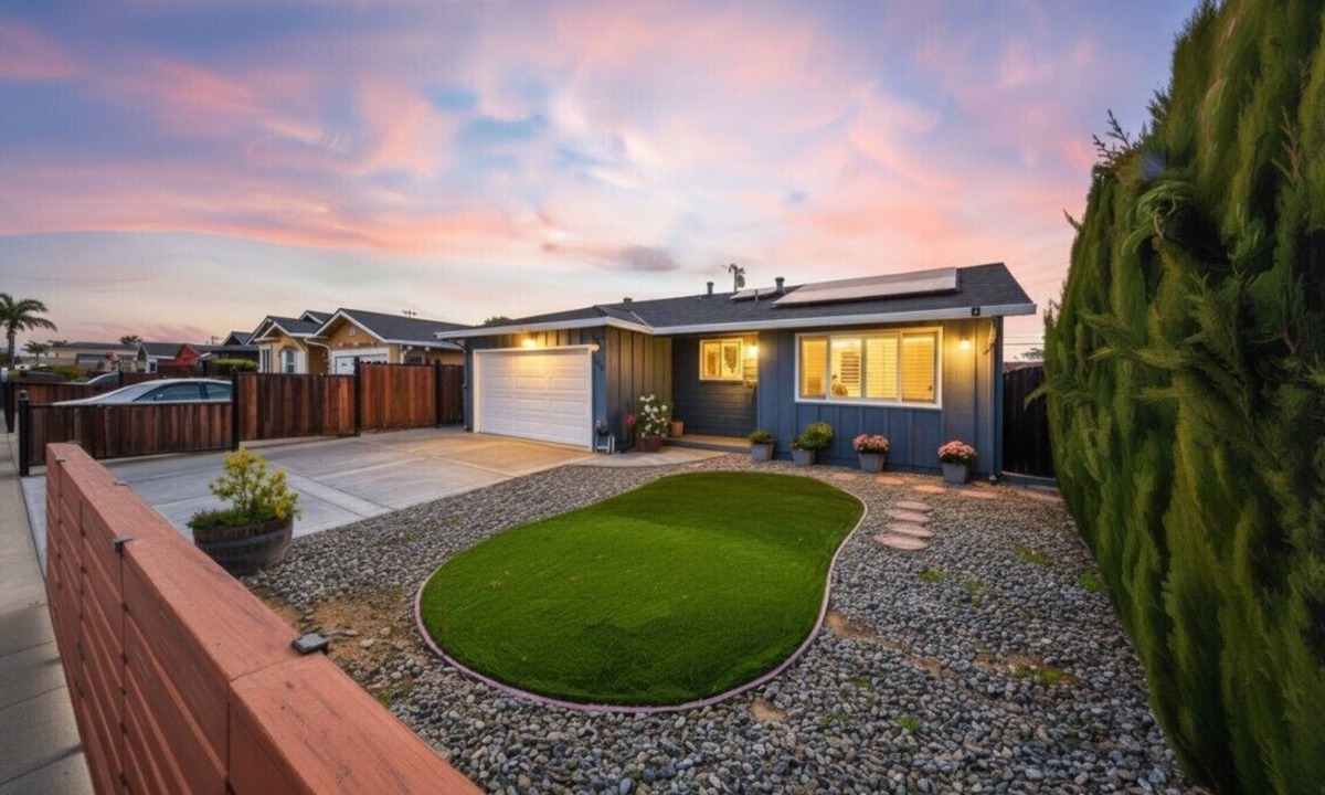 East San Jose House | Family Retreat Oasis Stylish 3BR Home w/Garage